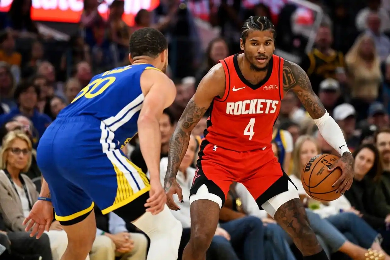 亚博体育-火箭队五连胜引发球迷狂欢，球员齐心合力向前冲的简单介绍